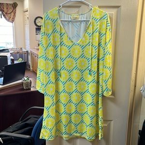 Viv & Lou L/XL bathing suit cover